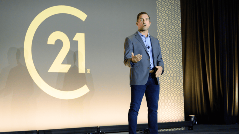 4 habits to navigate your real estate business in ’24 and beyond