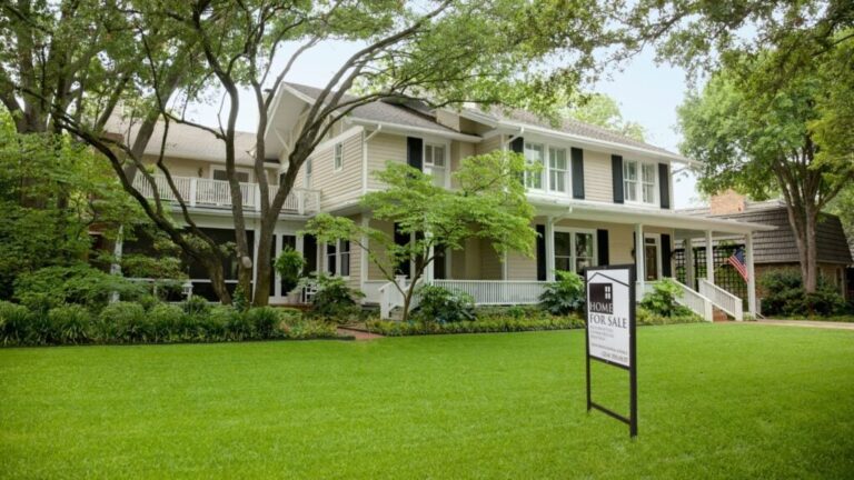 Homebuyers Rush To Lock As Mortgage Rates Surge To New 2024 Highs
