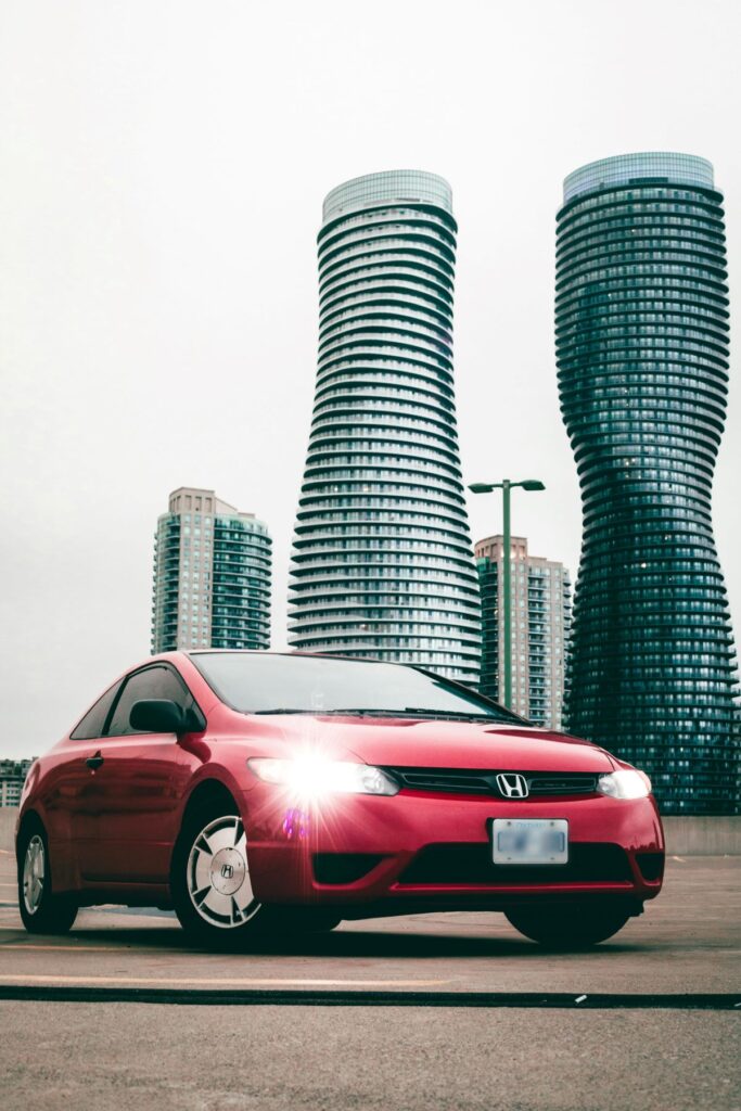 How High-Rise Living is Redefining Mississauga’s Skyline 1 Mississauga, ON, Canada