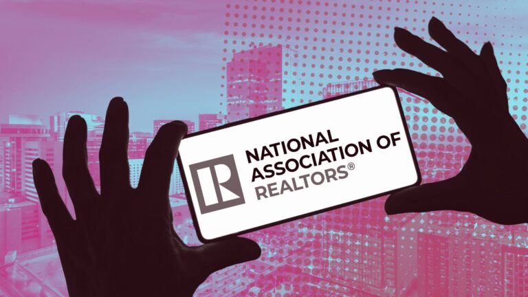 NAR, Phoenix Realtors Settle Fight Over MLS Choice